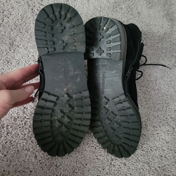 Reformation black suede boots - Picture 5 of 7